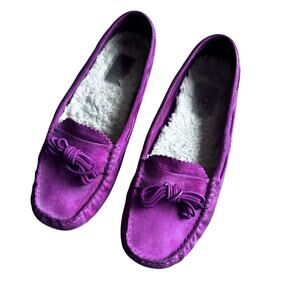 UGG Pink Leather Slippers - Women's Size 8.5 - Cozy!